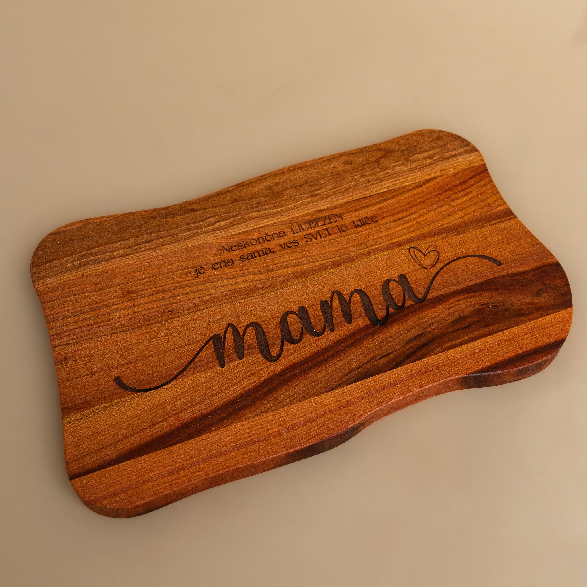 Lesena deska - mama